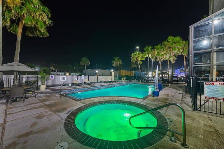 Pool 36 of 65
