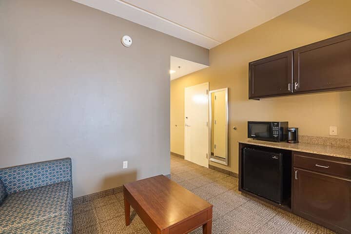 Room 21 of 65